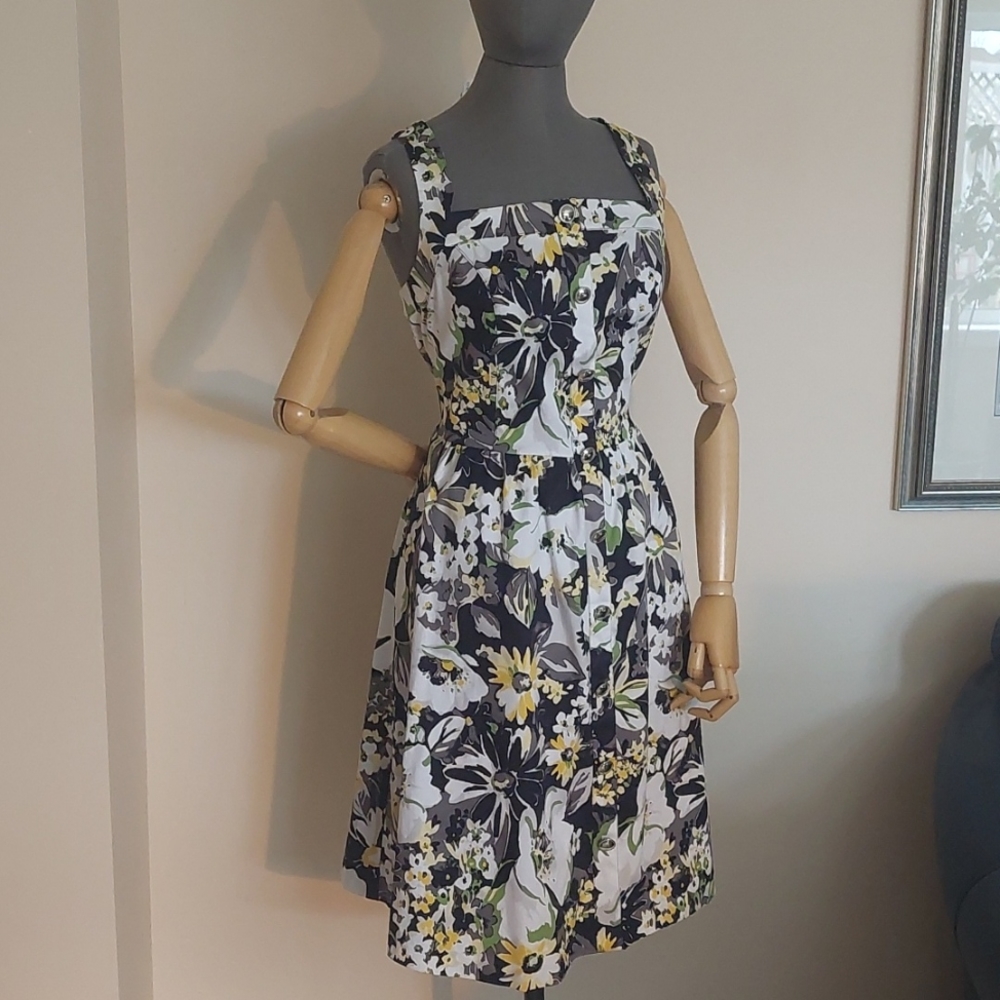 Floral cotton dress